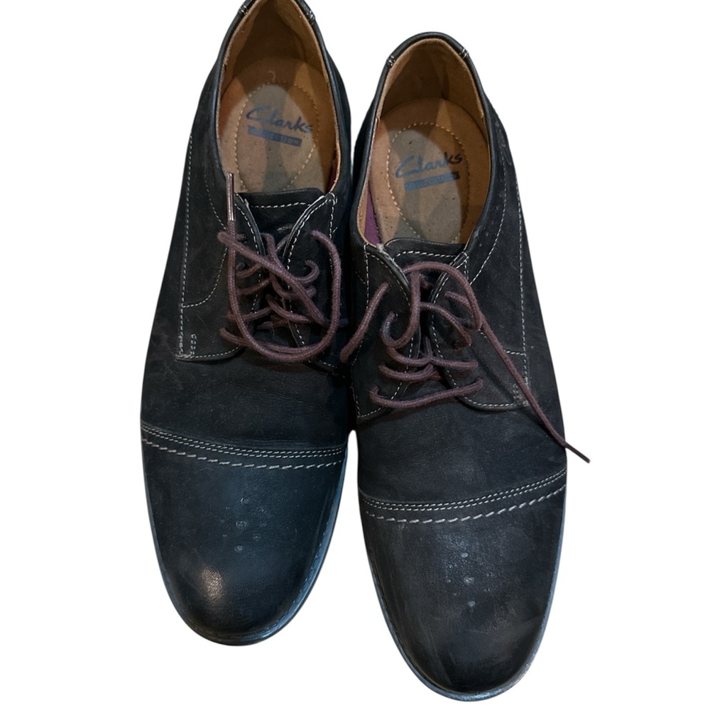 Clarks Men's Dark Suede and Leather Cap toe Oxfords size 9.5